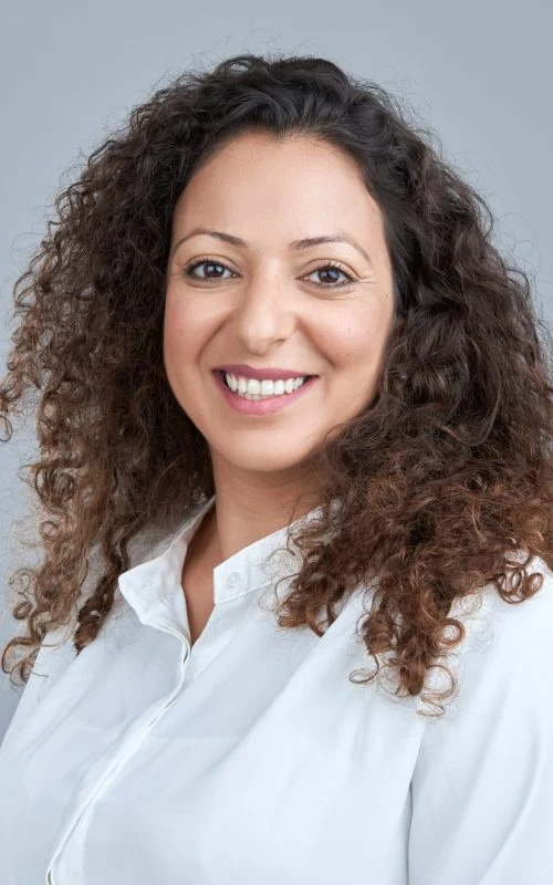 תמונת עו״ד בת־אל גניש